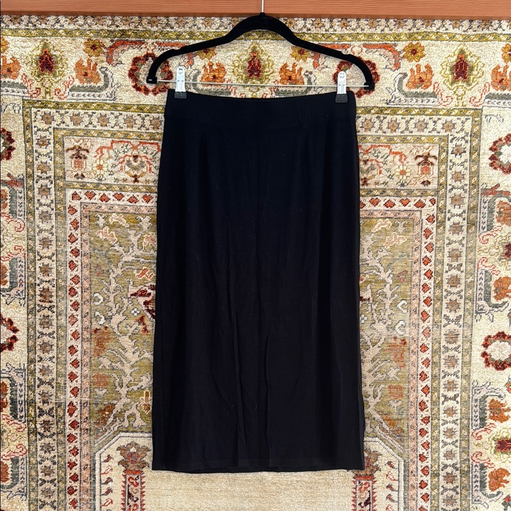 Elegant Black Women's Skirt